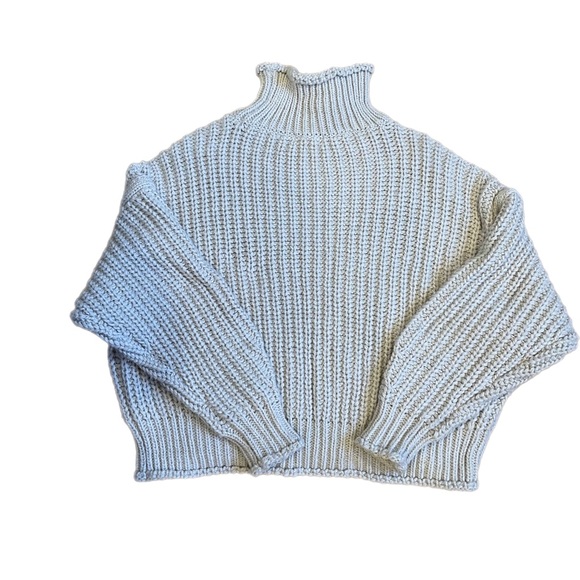 H&M women’s size XL chunky cropped sweater. - Picture 7 of 7